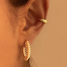 Load image into Gallery viewer, Oprah Ear Cuff
