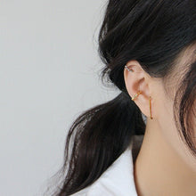 Load image into Gallery viewer, Ear Cuff Bar Earring
